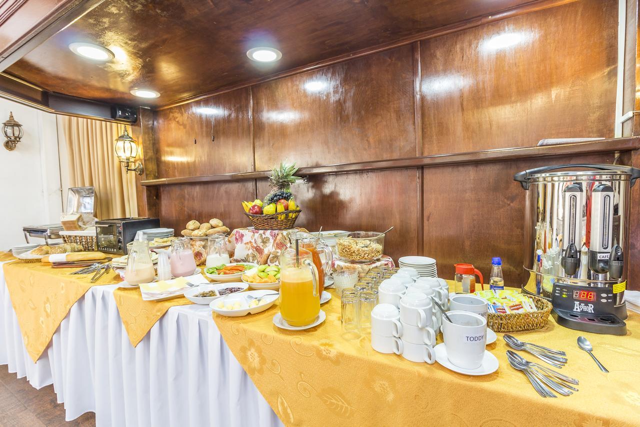 סוקרה Capital Plaza Hotel מראה חיצוני תמונה