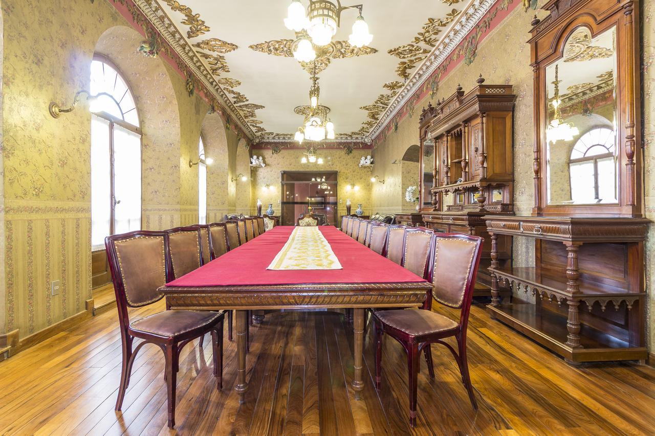 סוקרה Capital Plaza Hotel מראה חיצוני תמונה