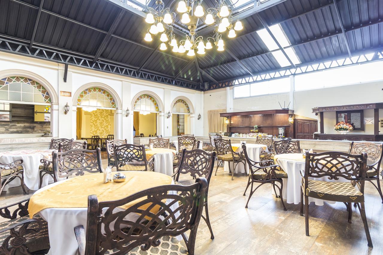 סוקרה Capital Plaza Hotel מראה חיצוני תמונה