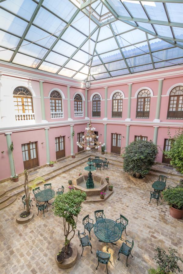 סוקרה Capital Plaza Hotel מראה חיצוני תמונה