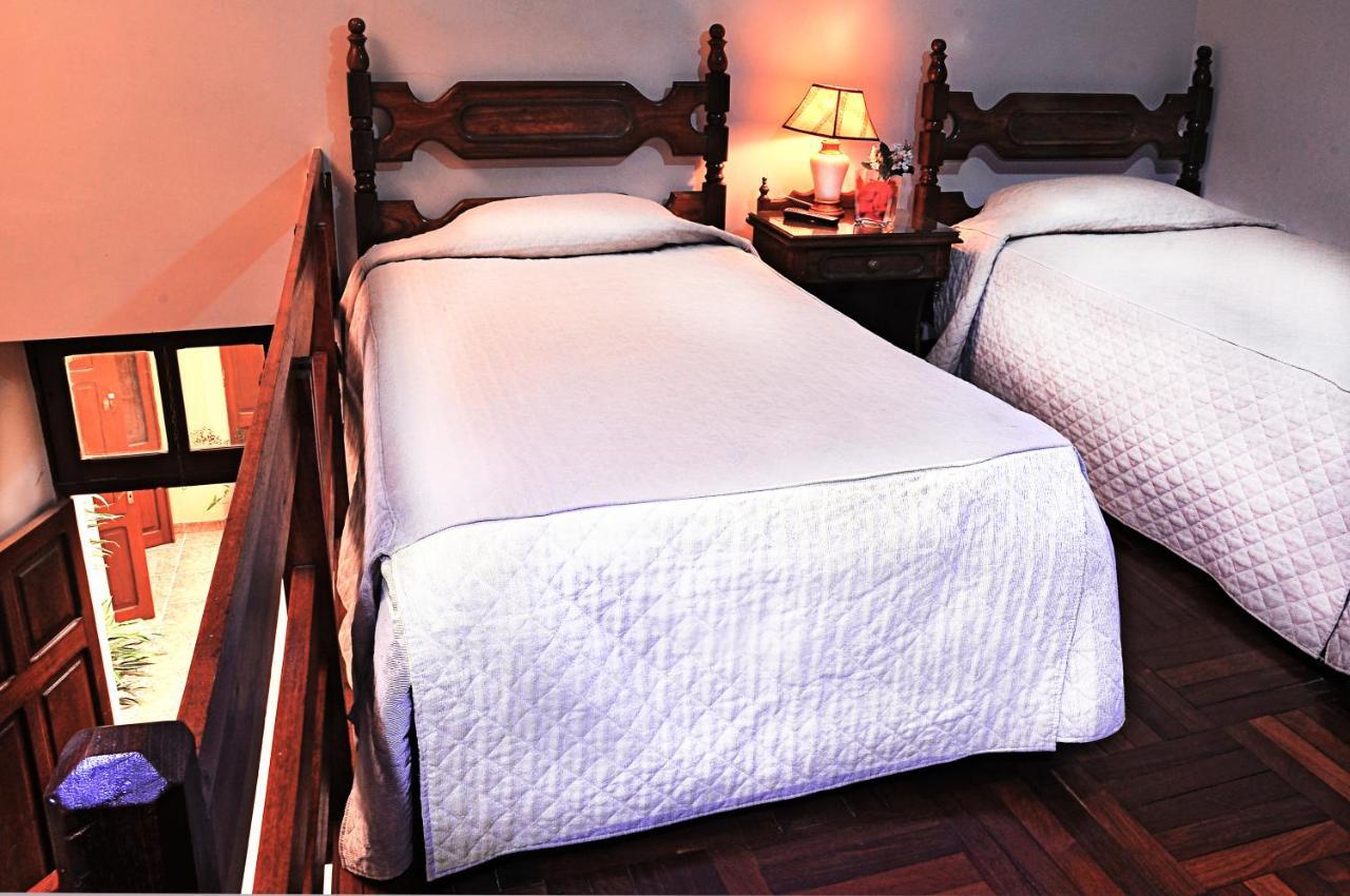 סוקרה Capital Plaza Hotel מראה חיצוני תמונה