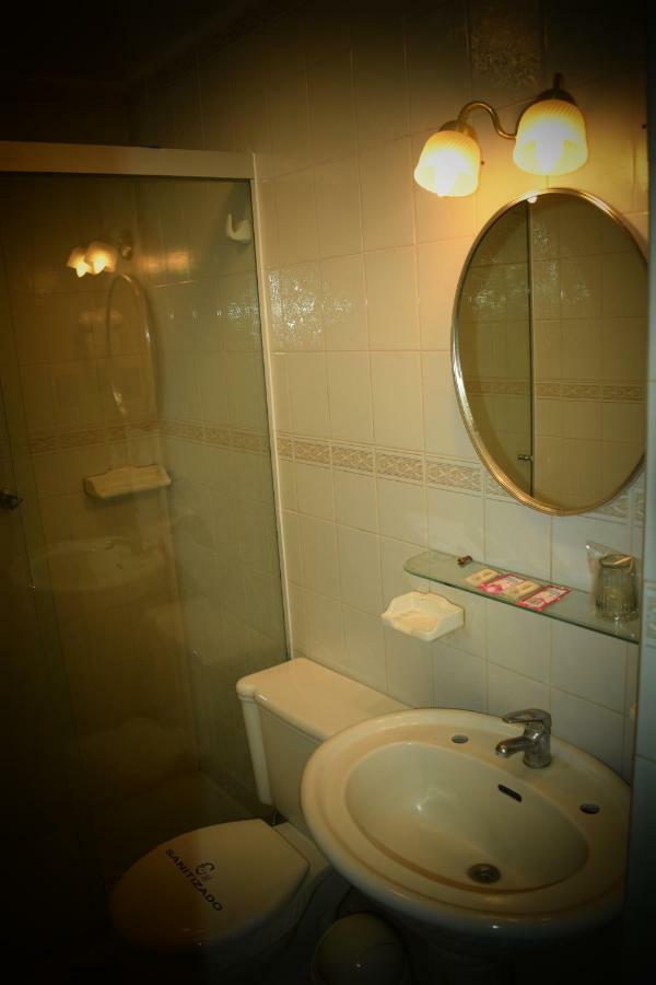 סוקרה Capital Plaza Hotel מראה חיצוני תמונה