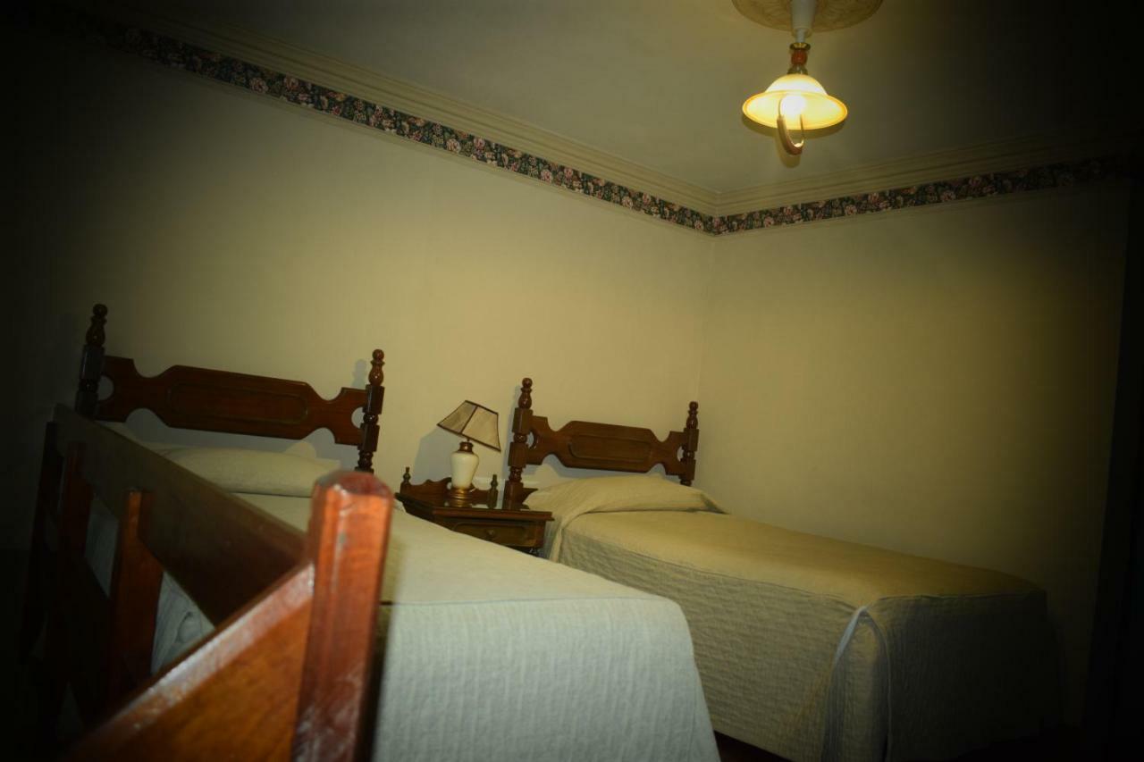 סוקרה Capital Plaza Hotel מראה חיצוני תמונה